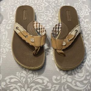 Women’s Sperry Flip Flops - Size 8 EUC